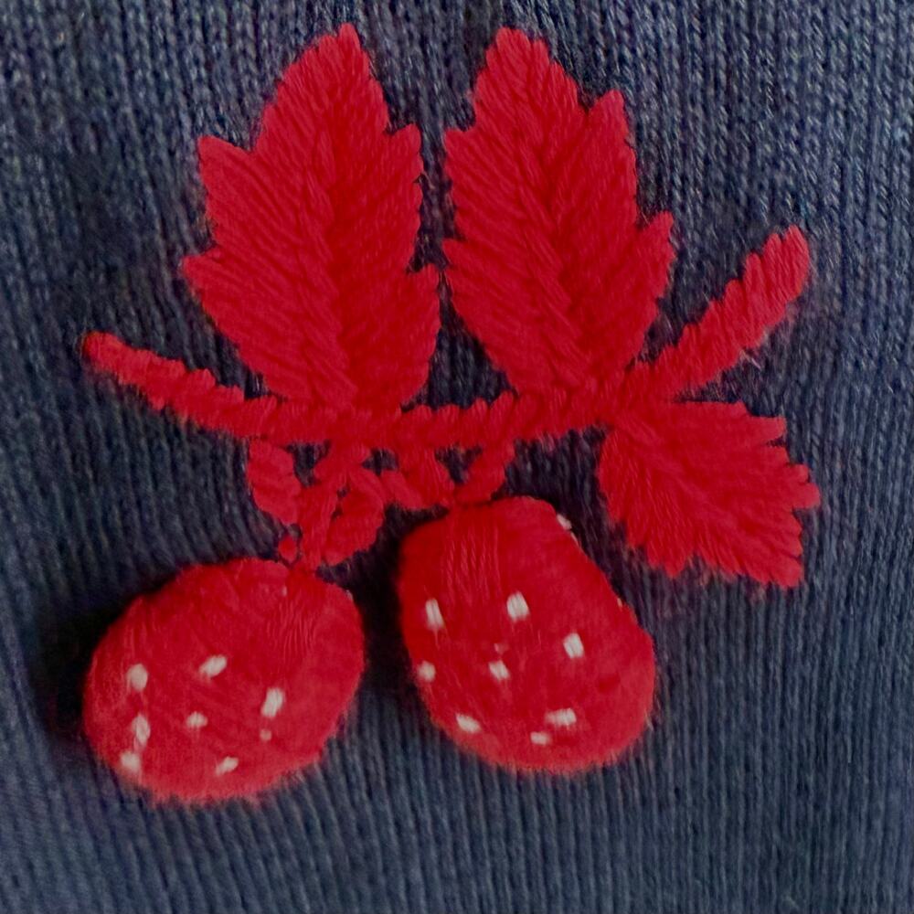 NEW NWT Talbots Medium Christmas Sweater Knit Strawberries Blouse Shirt Top - Picture 6 of 8